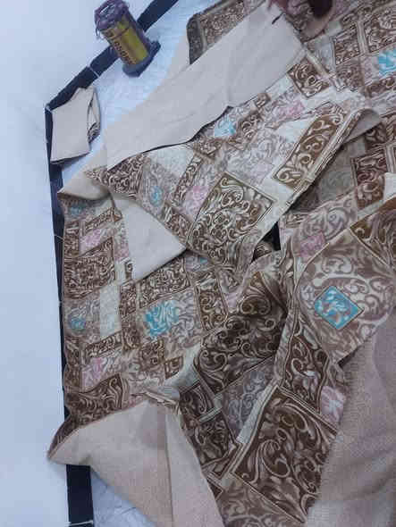 سلام عليكم فراش شتوي لبيع قياس ٤*٣ لاستفسار رقم تلفون ***********
