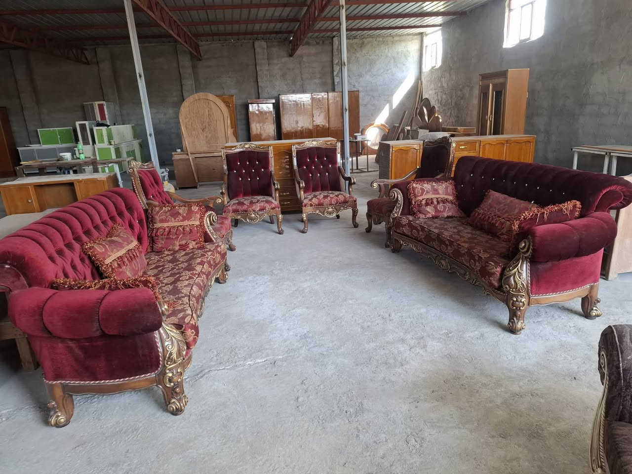 السلام عليكم  تخامة للبيع للاستفسار الاتصال على الرقم ***********
