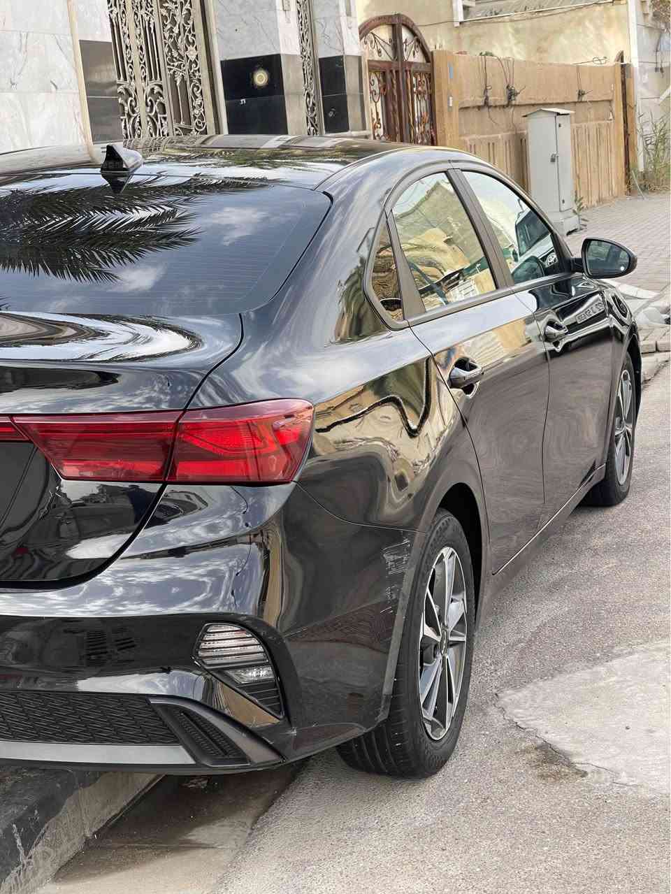 السلام عليكم كيا فورتي مديل 2023 معوقين بصرة وارد امريكي حدثه فقط البنيد وراجع نفسه بدون تبديل وبدون ارباك وبدون صبغ كله ليبل واحد فقط بدايت الشواصي بيهن تعديل السياره كله ابلاد مكينه 2000 دوش ماشيه 68 ميل كير مكينه كله كفاله ما مجيوس برغي التفاصيل كله ذكرته وصور الحادث مرفقة السعر 125 وبيه مجال مكان البصرة 
هاتف / *********** ما متواجد فيس فقط وتساب وتصال Singapore

