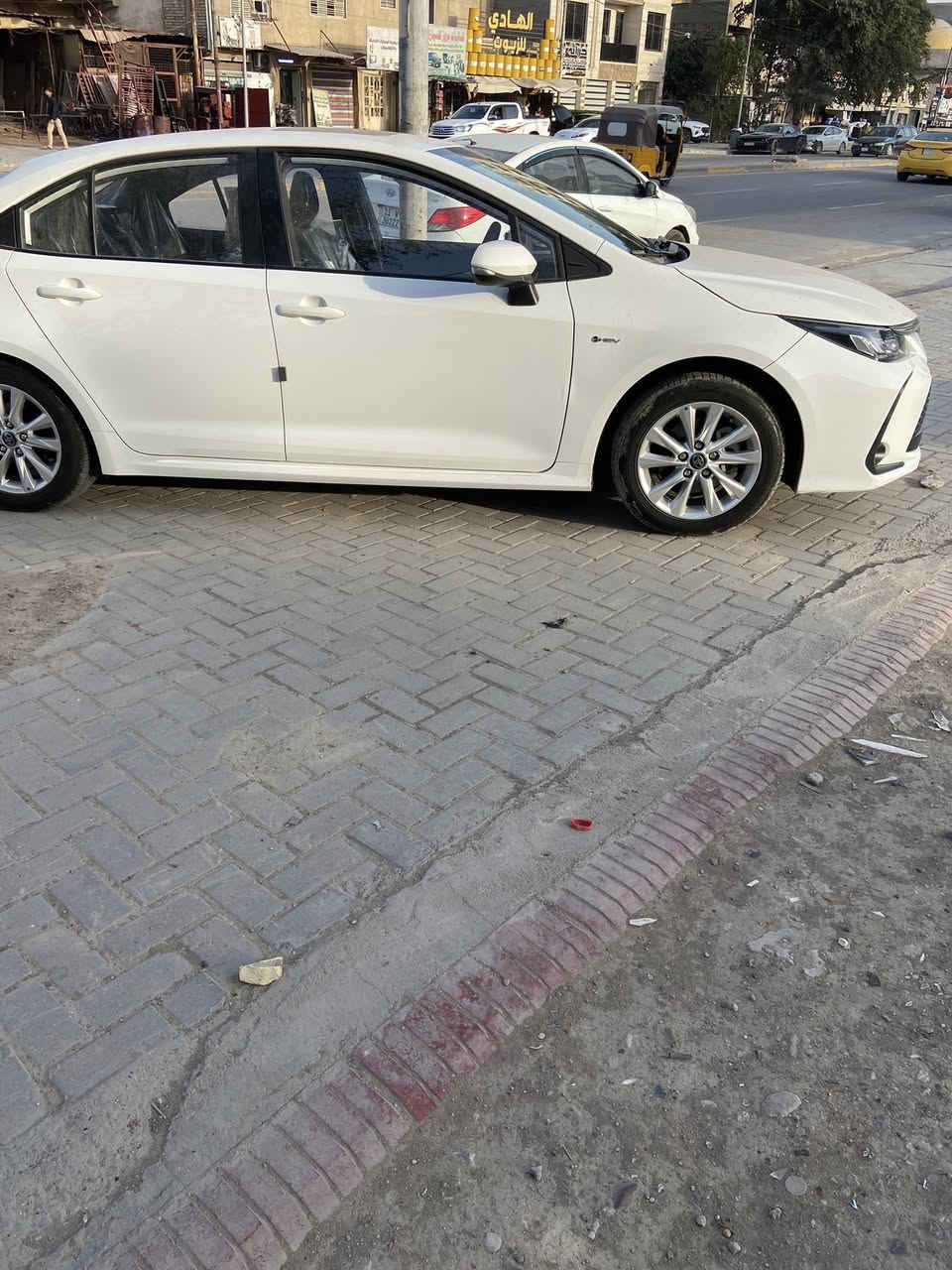 كورلا هايبرد 2025 ماشيه ٥٤٠٠ فول مواصفات كرسي كهرباء كفاله ماعدا شبر pdrبل جاملغ الخلفي الايمن السعر ١٥٨$
مكانها بغداد الدوره
***********
