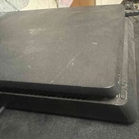 بلي ستيشن فور للبيع PS4 ما مهكر. اون لاين. مشتغل قليل للبيع ب ٢٥٠ وبي ...
