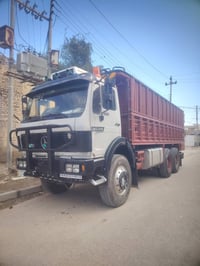 مكينه محسن • قير ١١١ • تاير جاهزه