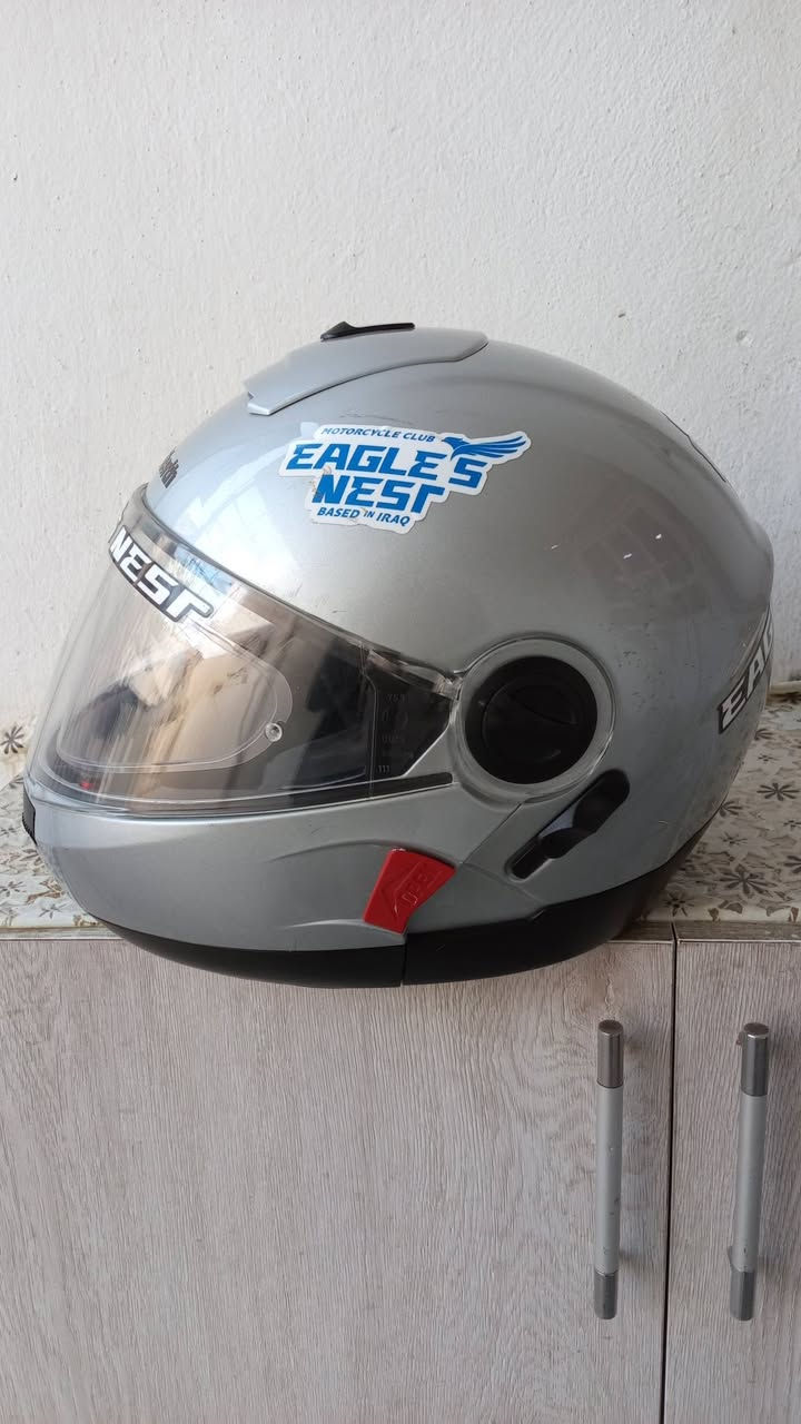 خوذة الماني اصلي فتحتات تهوية حقيقي فك متحرك للبيع او مراوس قياس m/l


**إذا كنت صاحب هذا الإعلان وتريد حذفه لأي سبب، رجاءا أرسل رسالة إلى الدعم الفني**