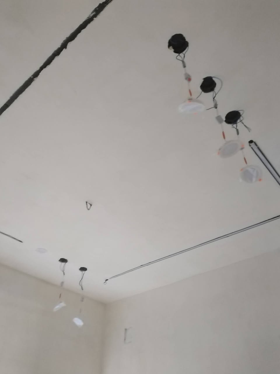 اصطه تسيس كهربا عام محلات عمارات  شقل فول وكدام العين ربط وطني ربط مولد وبسعر مناسب شقل بضمان ***********
