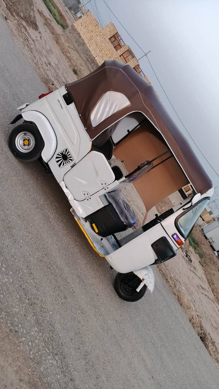 تكتك للبيع 22بيع مستعجل  شراي يتصل. ***********.   مكان بابل
