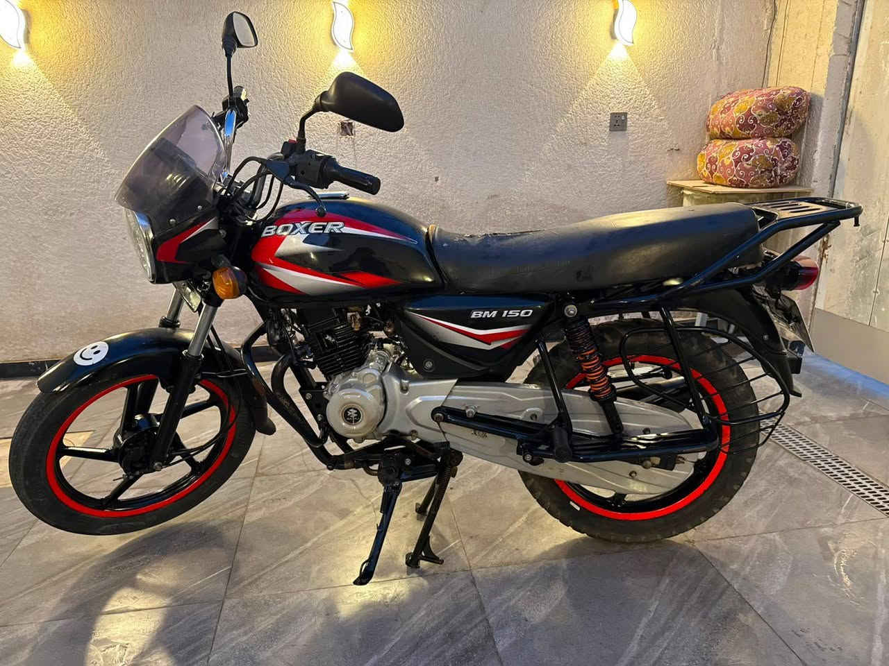 دراجه بوكسر موديل 22 مفتوحه دراجه نضيفه شرط الفحص كلشي شغال بيها هندر سلف كهربائيات 1400 قفل
الاستفسار ***********
