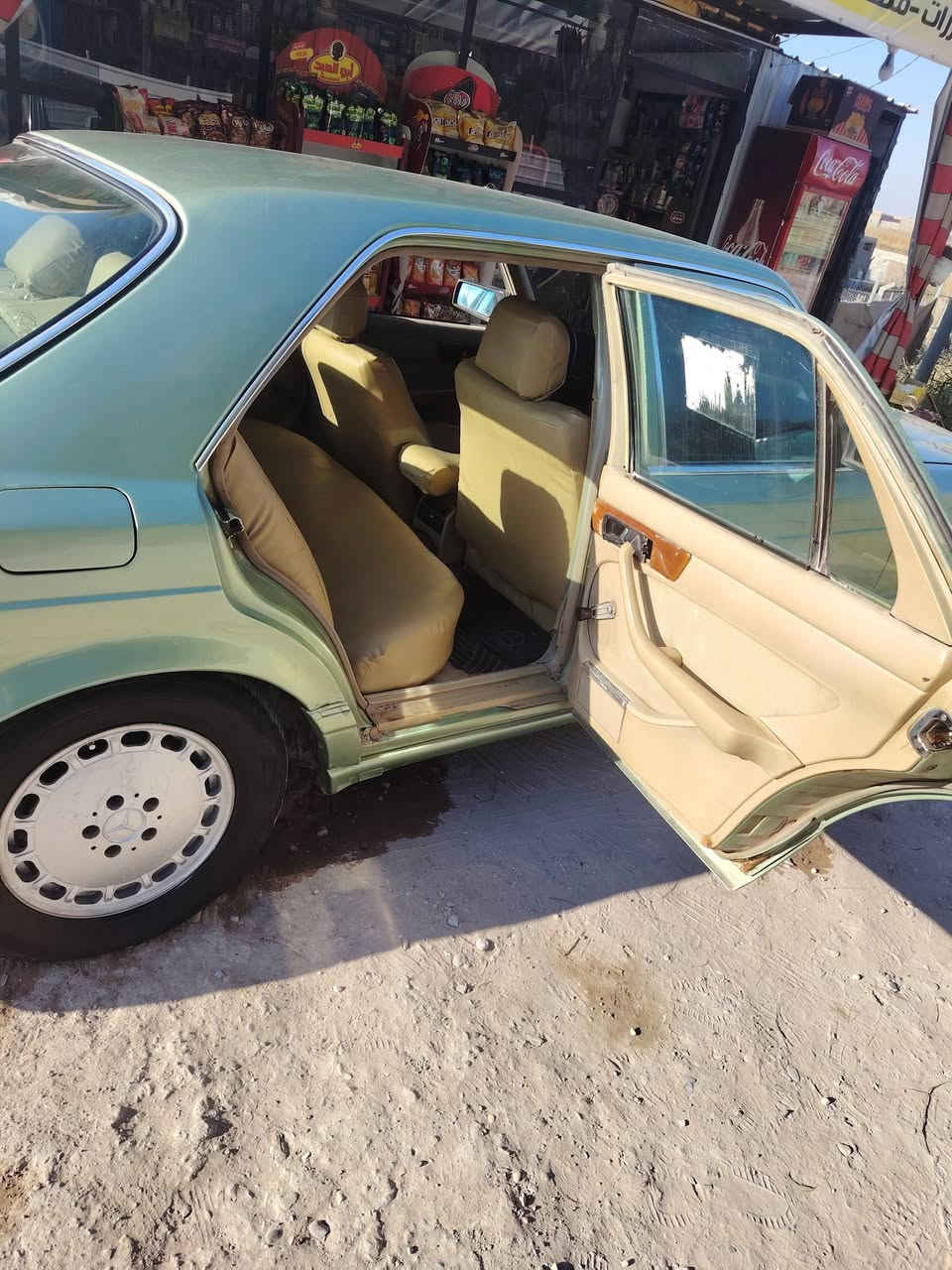 مارسدس رائسي موديل 1990 محور بطه رقم بغداد مكينه مكفوله كير بس بك ما ترجع  سعر ٤٠ او مراوس تكسي مكاني كوت ***********
