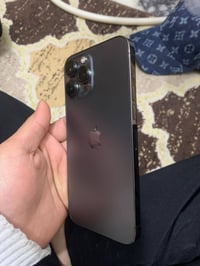 ايفون 13 برو ماكس ذاكرة ٢٥٦ بطارية ٨٩ جهاز بلادي عل فحص بغداد الزعفران...