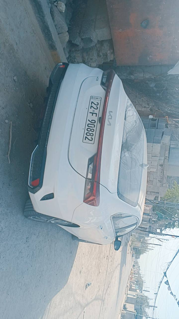 كيا ثري فول مواصفات مكفوله كفاله عامه من الصبغ والتبديل والبارد ماشيه ٤١. بصمة تشغيل وبصمه ابواب داخل جلد رصاصي تبريد خلغي امامي شحن واير ايس اربع تنظمه قياده او تو هولد وهواي ببهه مواصفات رقم ارببل باسمي تحويل مباشر العنوان بغداد حي اور السعر ١٣٠ وبيهه مجال   للا ستفسار ***********
