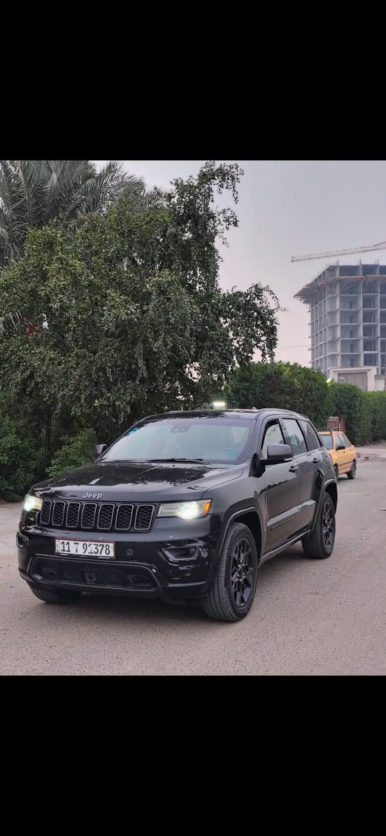 ⸻

🔥 جيب 2021 ليمتد للبيع 🔥

سيارة نظيفة ومواصفات كاملة (Limited) ومعروفة بفخامتها وأدائها القوي 👌

✨ المواصفات:
 • اوتو بارك (ركن ذاتي)
 • سقف بانوراما
 • تشغيل عن بعد
 • رادار
 • حساسات أمامي وخلفي
 • تدفئة وتبريد مقاعد
 • جنطة كهرباء
 • باقي مواصفات اللمتد الكاملة المعروفة

📌 صبغ 4 قطع بدون دواخل
📍 الممشى: 90 ألف كم
💰 السعر: 22,500

📞 للتواصل: ***********

السيارة جاهزة للفحص 👌
المراوس شعدكم نزلوا والجاد يتفضل يتصل.
