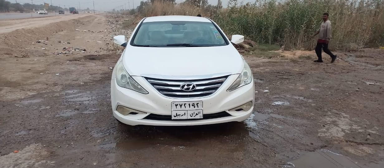 السلام عليكم سوناتا موديل 2013شكل ال14 سياره جاهزه من كلشي مكفوله كفاله عامه رقم اربيل سنويه نافذه تخم تاير جديد منضومه تبريد كله جديد تبريد قطعتين مكاني الديوانية مركز المدينة مكلف بالنشر 📞 ***********
