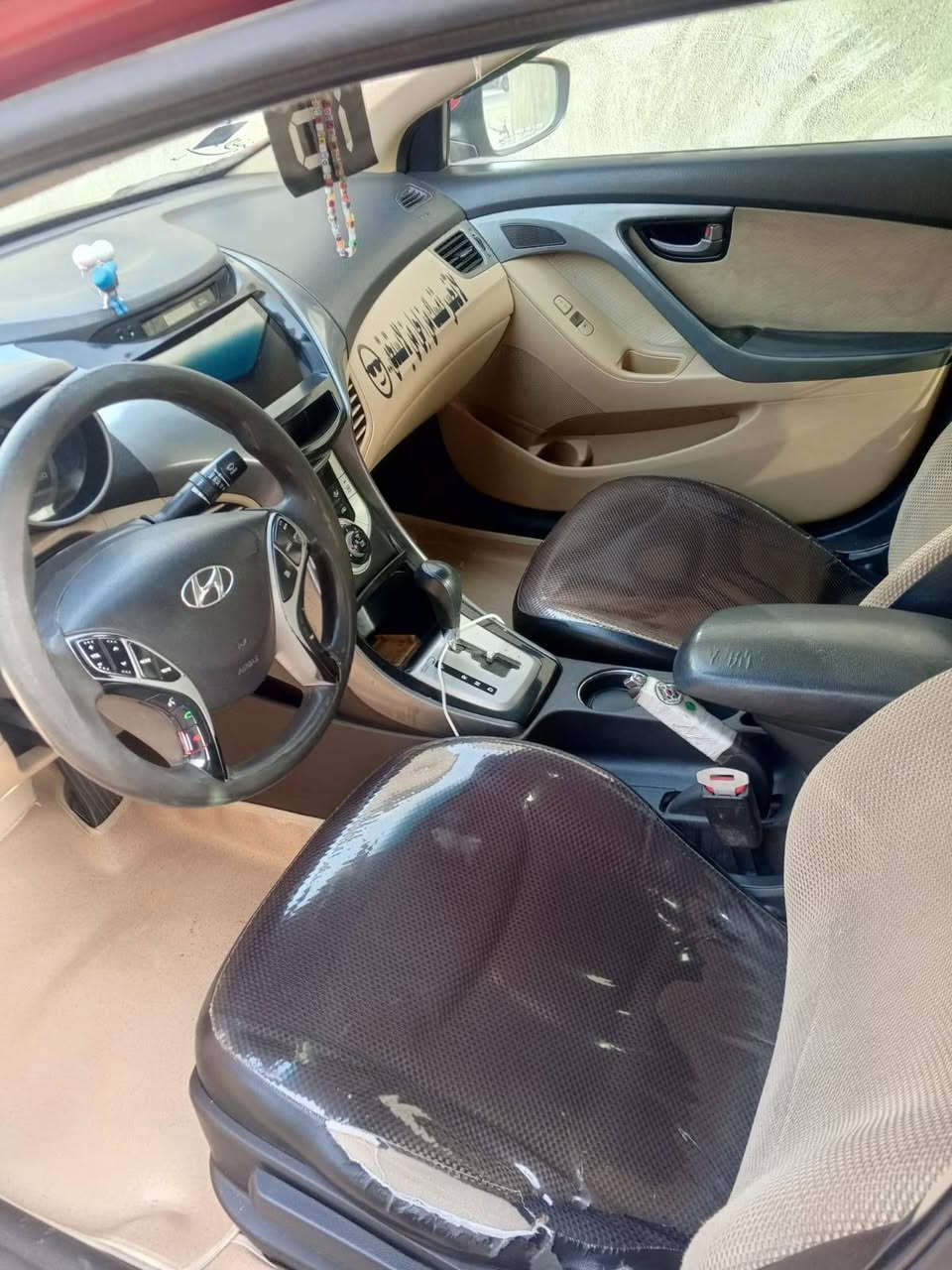 السلام عليكم النتره مديل 2012  وارد امريكي ضربته جاملغ يمنه مبدل  سونار بالمنشور مكينه 2000 دوش  جديده ستوني شاده رقم واسط بسمي مداور ثاني يوم السعر 93 وبيه مجال بسيط رقم  ***********.  ***********
