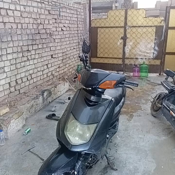سكنس نثية 140حلوة ناعمة بشكل وموضح ب الفيديو ونكرة سلف معدلهة حلو بس بيههة رجفة بتحريكة 
كهربياتههة كاملة بيههة كلوبات زنون كلشي كامل بيههة تجي تنكرههة وتطلع سعرههة 350مكان بغداد الشعب قرب بانزين خانة السما بغداد


**إذا كنت صاحب هذا الإعلان وتريد حذفه لأي سبب، رجاءا أرسل رسالة إلى الدعم الفني**
