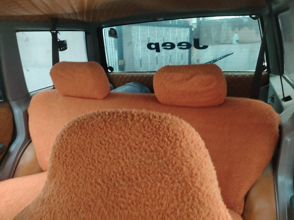 جيب شيروكي موديل 1990كيرو محرك بلاد شرط  دبل اكسل تبريت غازو بنزين رقم كركوك سنوي جديد سعر ٤٠ بي مجال ***********/*********** كركوك, العراق
