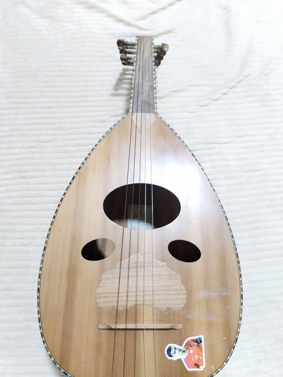 سلام عليكم عود زرياب جديد سحب اي فطر او عيب ما بي عنواني البصره سعر130الف ***********
