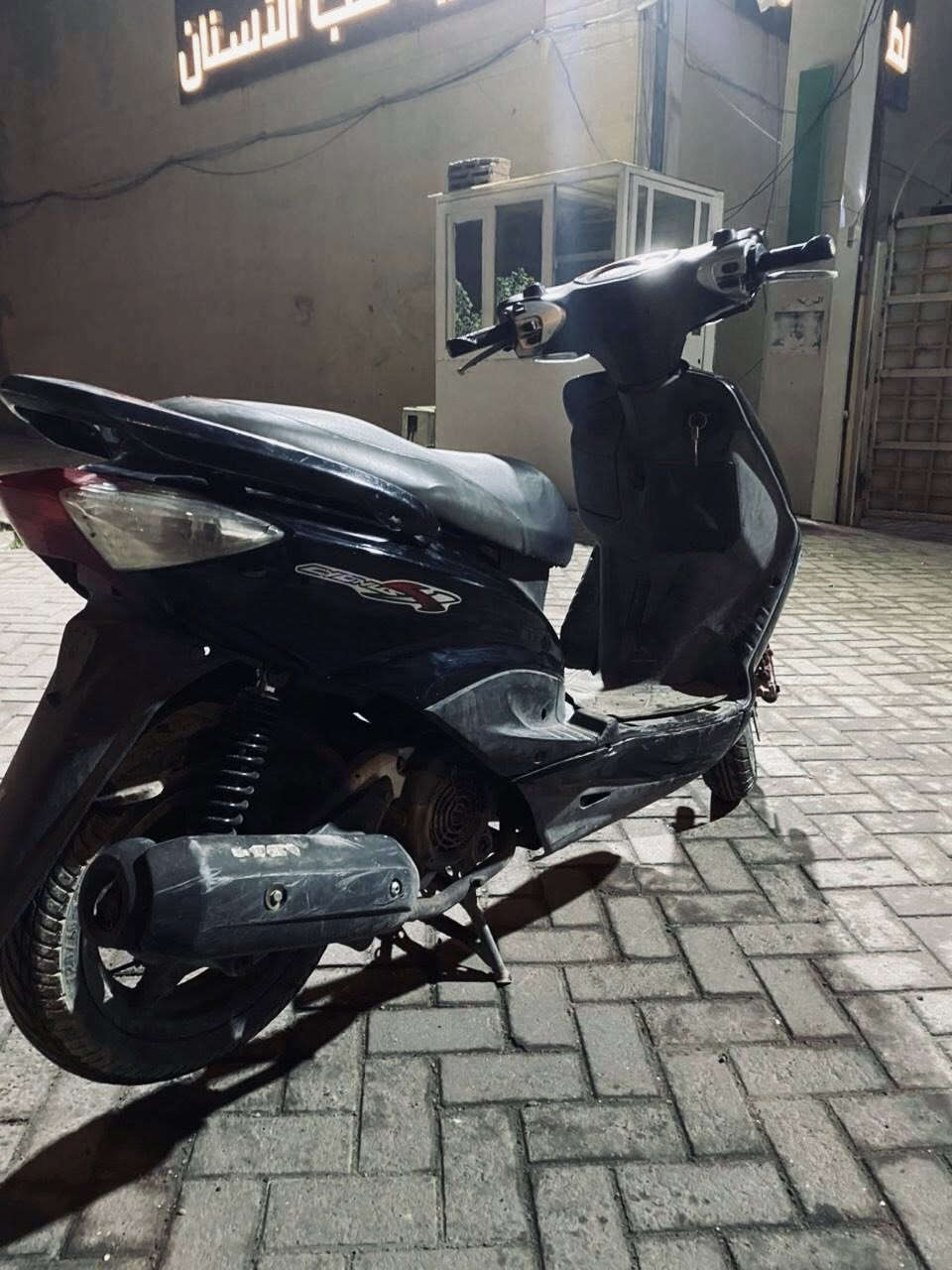 سلام عليكم سكنس نثيه دراجه مال رمبه برغي تجاري مابيهه نكره سلف هندر كل وقت كهربائيات كامله سعر 650 بيهه مجال بسيط مكان بغداد اعضميه ***********
