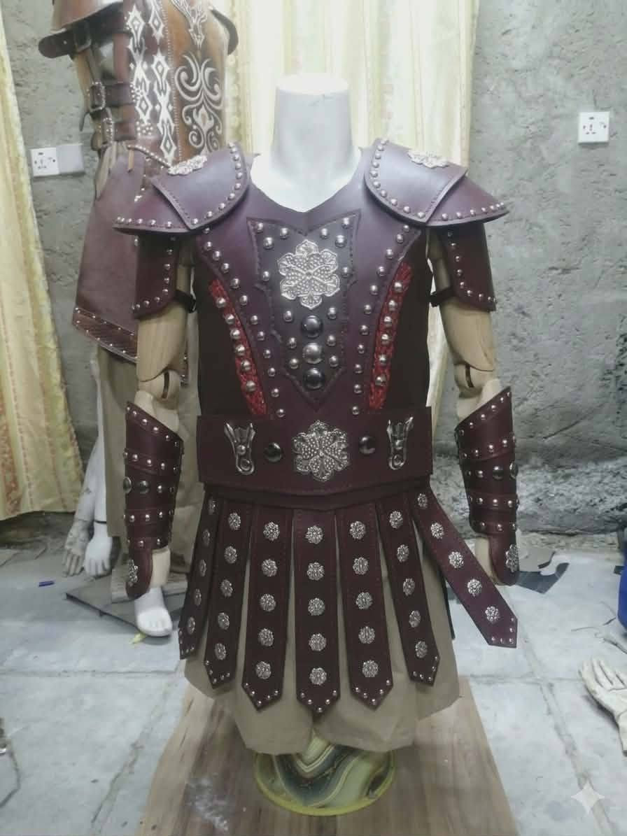 السلام عليكم ورحمة الله وبركاته 
خدام الحسين عليه السلام ياريت تقرون المنشور 
اخوان انفتح الحجز على الدروع والسبب لأن اني ورشة متخصصة ماعندي عمال ولا استورد عملي يدوي خالص الي يحب يحجز من هسة حته اكدر اخدمه بالدرع وعمله رقم الحجز *********** بي واتس
