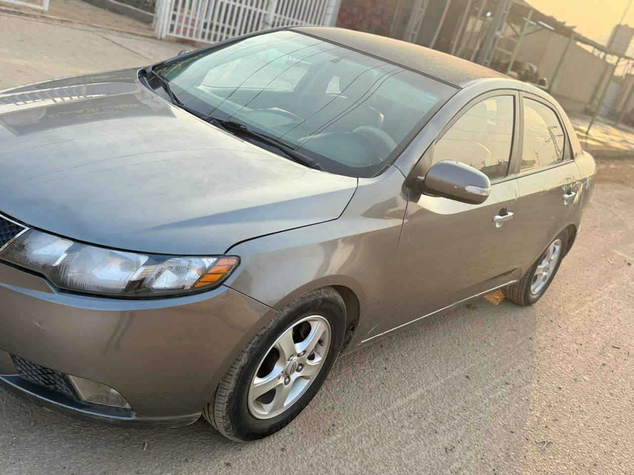 سيراتو 12 ادوات كصه جنطه سياره جاهزه من جميع النواحي مكينه كير حداده تبريد سياره جديده مابيه نقص دواخل جلد متوم ارقام سنويه شمالي الجديد شغل مظبوط السعر 42 تلفون
*********** اتصل وتدلل
