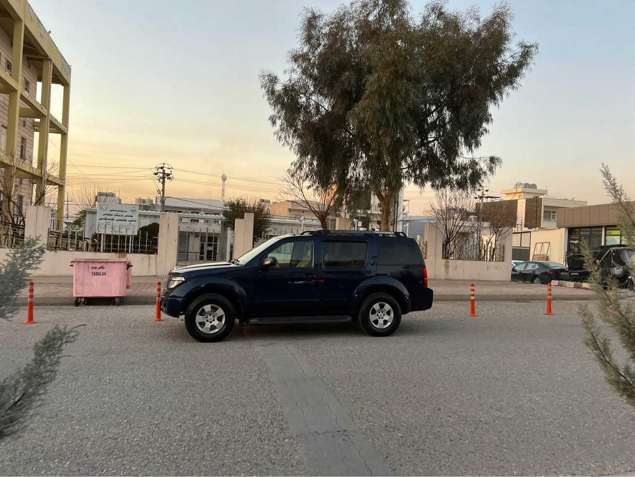 Nissan pasfandar 
مۆدێل ٢٠٠٨
سعری ٧٥ وەررقە و مەجال
سلایت
جلد
دەبڵ ئەکسل
جام کارەبا
تەحدید سورعە
١٠ مکەبەرەی مارکە
ئاوێنە کارەبا
کوشن جلد
ساغە سەیارەکە ١ چەمەلەخی بۆیاخە لە سلێمانیە ٢٥٠ مەسرەفی نیە گێر و مەکینە و کارەبای و تەبریت و دەبڵ
ئەکسل بە شەرت گۆڕینەوەش لەسەر دڵ گرتن
*********** السليمانية, العراق
