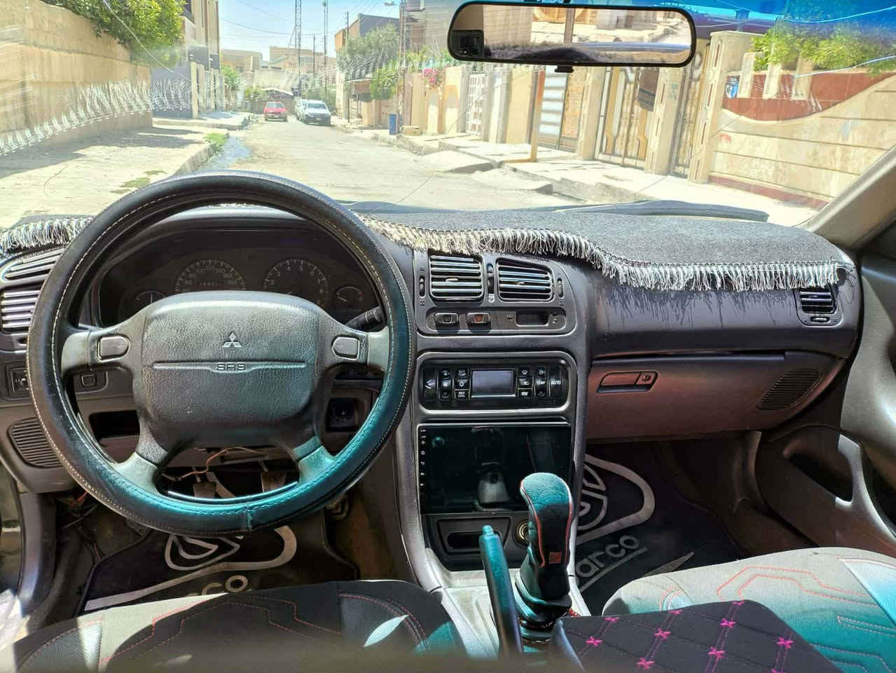 للبيع سيارة مستبوشي كلانت موديل 1994
6 سلندر محرك 2000 
كير عادي 
قفل مركزي 
تبريد ثلج نضام سبلت 
جامات 4 كهرب 
تنته سلايد 
مراية كهرب 
غرفتها نضيفه جدا 
 كوبون بانزين
 صبغ حزام للجمالية
رقم نينوى الماني سنوية عظم بأسمي  
السعر 30 $ ورقه بيها مجال بسيط 
السيارة احلى من الصور 
بيع او معارضه مع كياريو  او هافيو يعنى حتى لو فرق
مكاني موصل ايسر للتواصل الاتصال علا رقم خاص


**إذا كنت صاحب هذا الإعلان وتريد حذفه لأي سبب، رجاءا أرسل رسالة إلى الدعم الفني**