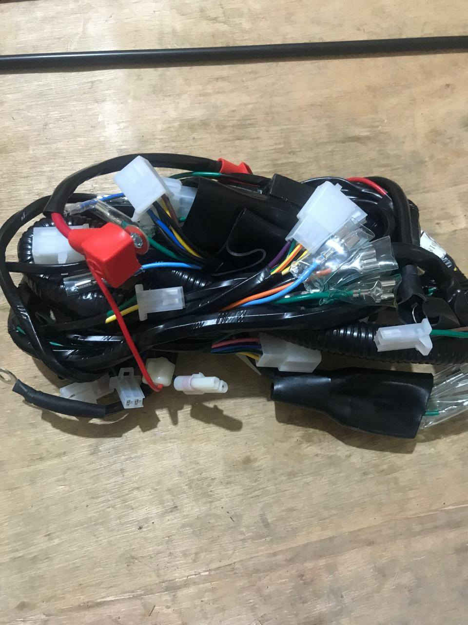 السلام عليكم شباب اتوفرت اغراض ادفنجر 2026 الي محتاج شي  هذا رقمي وتساب فقط
***********
