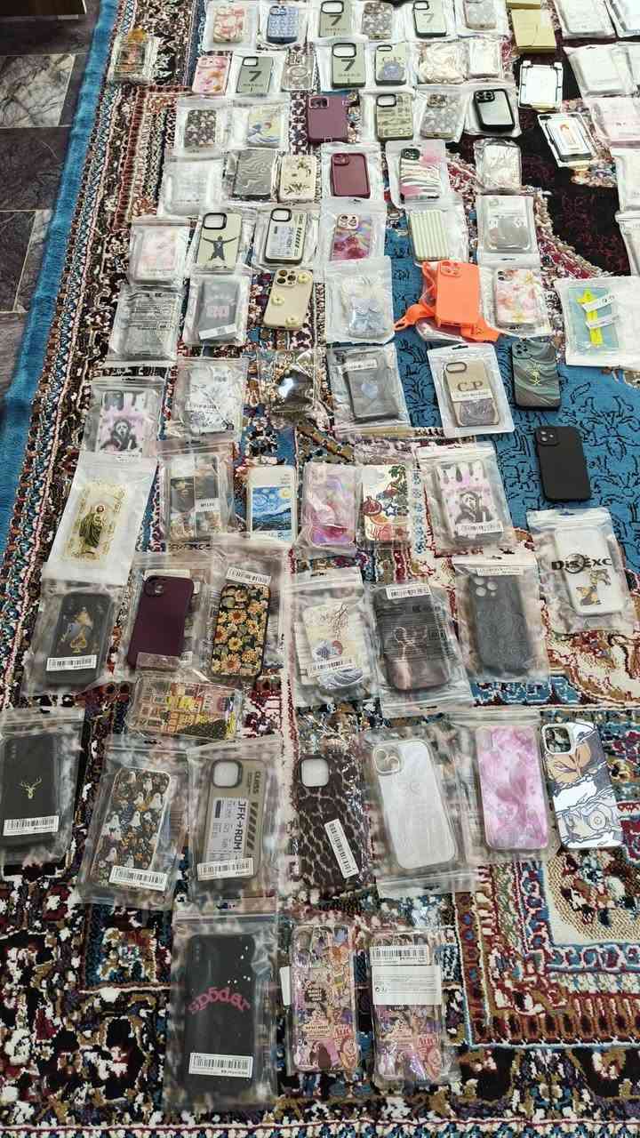 سلام عليكم
جماعة البيجات والمحلات
77 كفر ايفون من ايفون 6 العادي للـ16 بلاس والبرو وياها 3 لزكات ايفون 14 برو ماكس وثنين مال 14 برو 

105 كفر اندرويد بي قطع مرتبة مال s20و22 و24 وs25 
كلشي بيهن وياهن كفر لابتوب شفاف وكفر ايباد 
القطع كدامكم كلها لو مابيهن خبزة ماصورهن وحدهن اللزكات بالمحلات الوحدة ب10 
كلهن شلعة وة ابيعهن بـ45 الف


**إذا كنت صاحب هذا الإعلان وتريد حذفه لأي سبب، رجاءا أرسل رسالة إلى الدعم الفني**