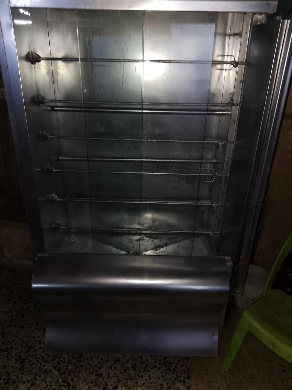 سلام عليكن شويات دجاج عدد اثنين ام ٦ مع ميوزه سل ستيل اخو جديد
مكاني بغداد حي اور 
***********
