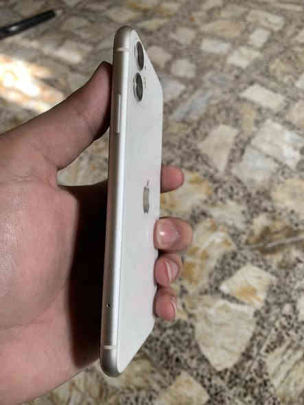 آيفون 11//  225 وبي مجال جهاز مداخل صيانة/ وتر بروف جهاز // ما مبدل ولا قطعة/ نموذج M ماستر // بطارية 75 / جهاز جدا نضيف // عنوان بغداد بلديات // ***********
