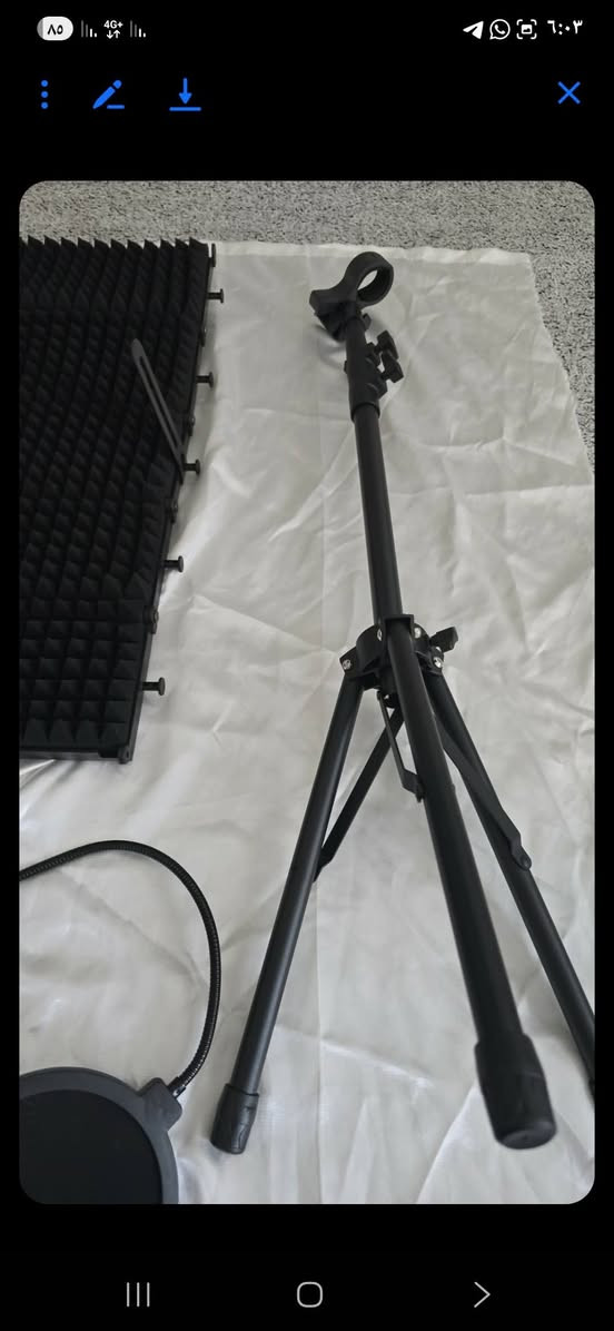 كلهن ب٥٠ وتوصيل مجاني 
منقية صوت 
مانعة رذاذ 
دواسة كيتار 
استاند مايك 
مايك سماعه بلوتوث شحن


**إذا كنت صاحب هذا الإعلان وتريد حذفه لأي سبب، رجاءا أرسل رسالة إلى الدعم الفني**