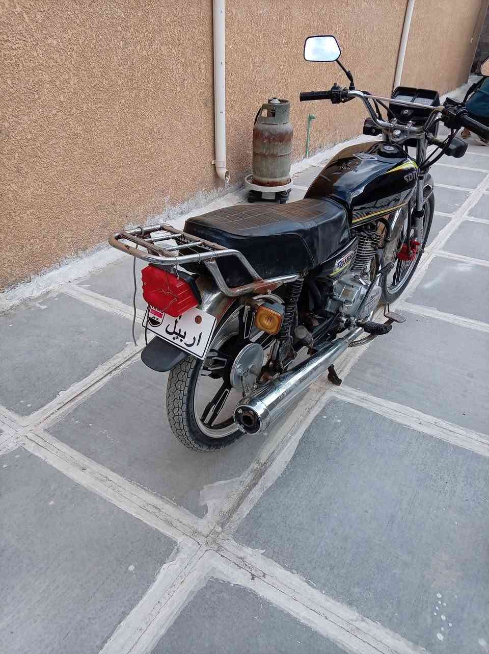 #دراجه
للبيع موديل 22 سيفان كهربائيات كله كامله عوزها بس باتري السعر 400
الاستفسار *********** مكاني بعداد
