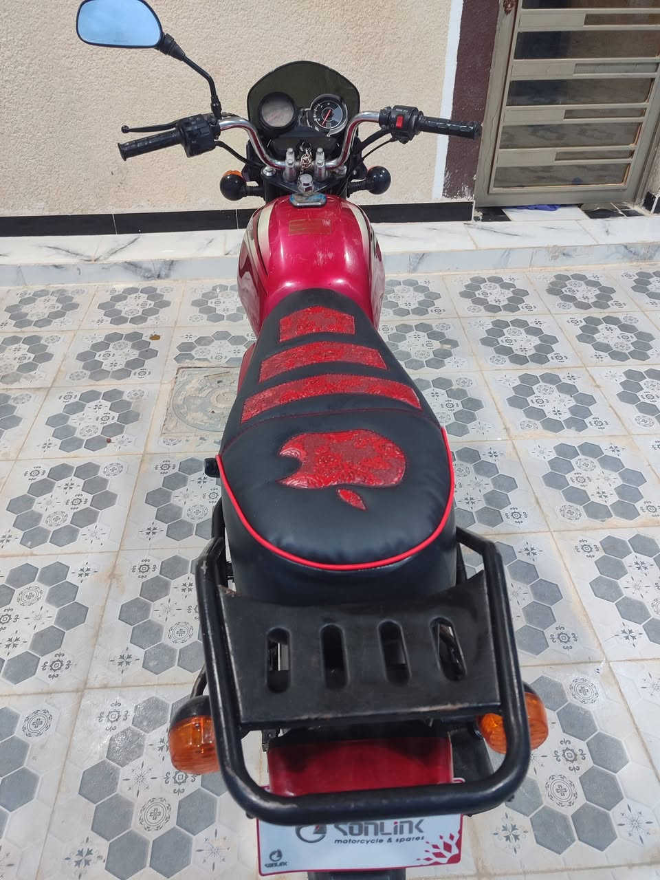 للبيع موديل 21بجيس كفالة من كلشي فقط دشبول مكسور شويه
السعر 850 قضاء بدرة 
***********
