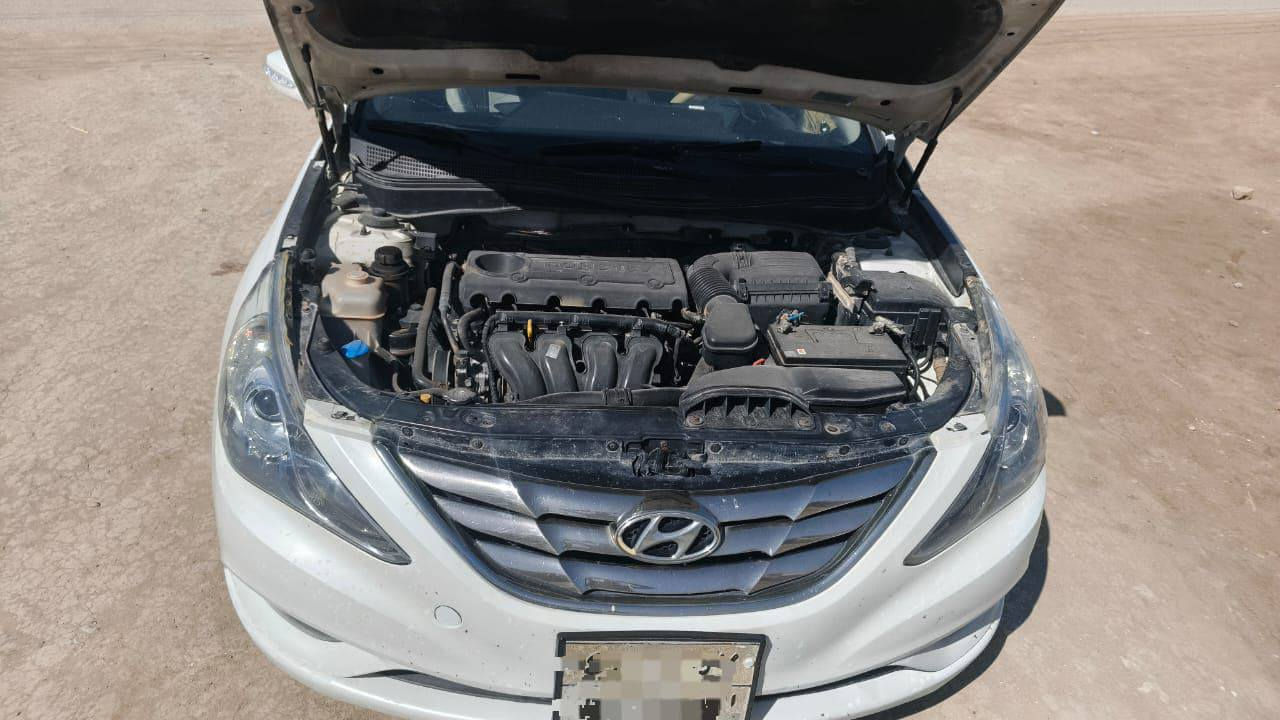 السلام عليكم 
سوناتا للبيع 2011 كوري رقم اربيل وكاله محرك 2000 اوتماتيك
فول مواصفات عدى الفتحه
مكينه وكير مكفولات 
حداديه وصدر مضبوطات 
شاشه بلادي تحكم كهربائي 
للتواصل الاتصال بالرقم 
***********
