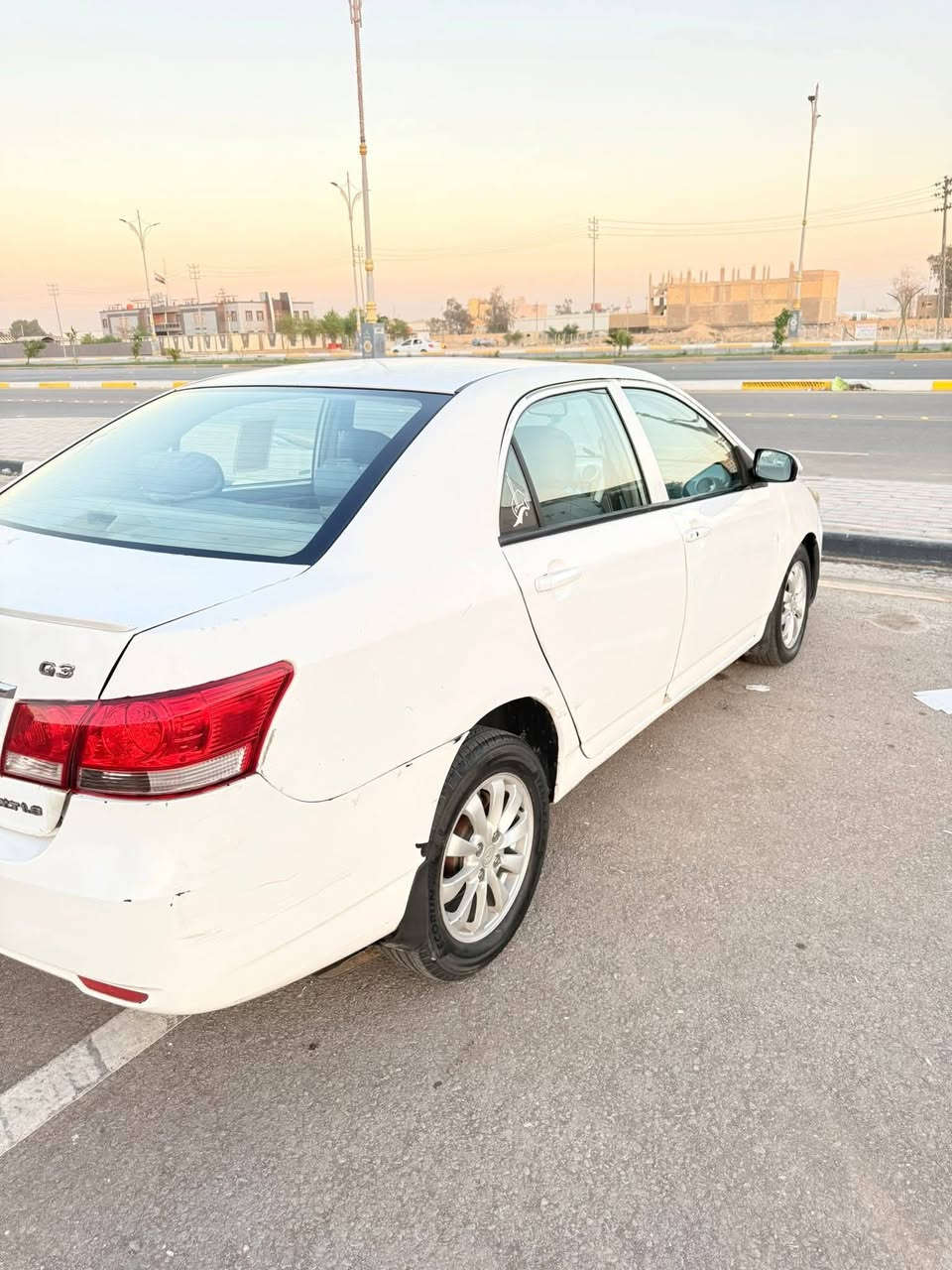 سلام عليكم للبيع BYD G3 

سياره BYD G3 للبيع  كير ومكينه مال كورلا السياره  جاهزه ما بيها  اي نقص تجي تشوفها  سعر 60 بيها مجال رقمها كربلاء هزة جديدة رقم بي واتساب *********** مكاني كربلاء .
