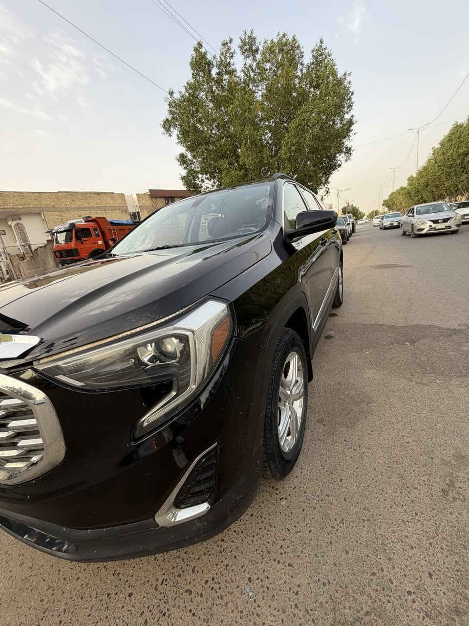 GMC Terrain 2018- (بلاك توب)
المحرك 1500 Turbo.
نظام الدفع تحكم اختياري بين الرباعي (AWD) أو الدفع الثنائي.
رقم بغداد.
نظام ABS مانع انغلاق المكابح.
نظام منع الانزلاق.
نظام المساعدة في المنحدرات.
مقعد السائق هزاز يهتز لتحذير السائق.
كاميرا خلفية دوارة.
ويل حجم 19.
بصمة تشغيل ودخول لجميع الأبواب.
شاشة حجم كبير تدعم أندرويد أوتو وكار بلي.
مقاعد كهرباء مع خاصية التدفئة للمقاعد.
مرآة وسطية مع تعتيم تلقائي والمرايا الجانبية تحتوي على هيتر للضباب والامطار مع تنبيه النقطة العمياء.
منفذ طاقة (AC 120V/150W)..
نظام Auto Stop لتوفير الوقود عند التوقف.
السيارة جاهزة وبعض الملاحظات البسيطة
بيه اربع قطع سرقه ومرجعيهن
💰 السعر: 133 وبيه مجال بسيط العنوان النجف الاشرف رقم الهاتف ***********
