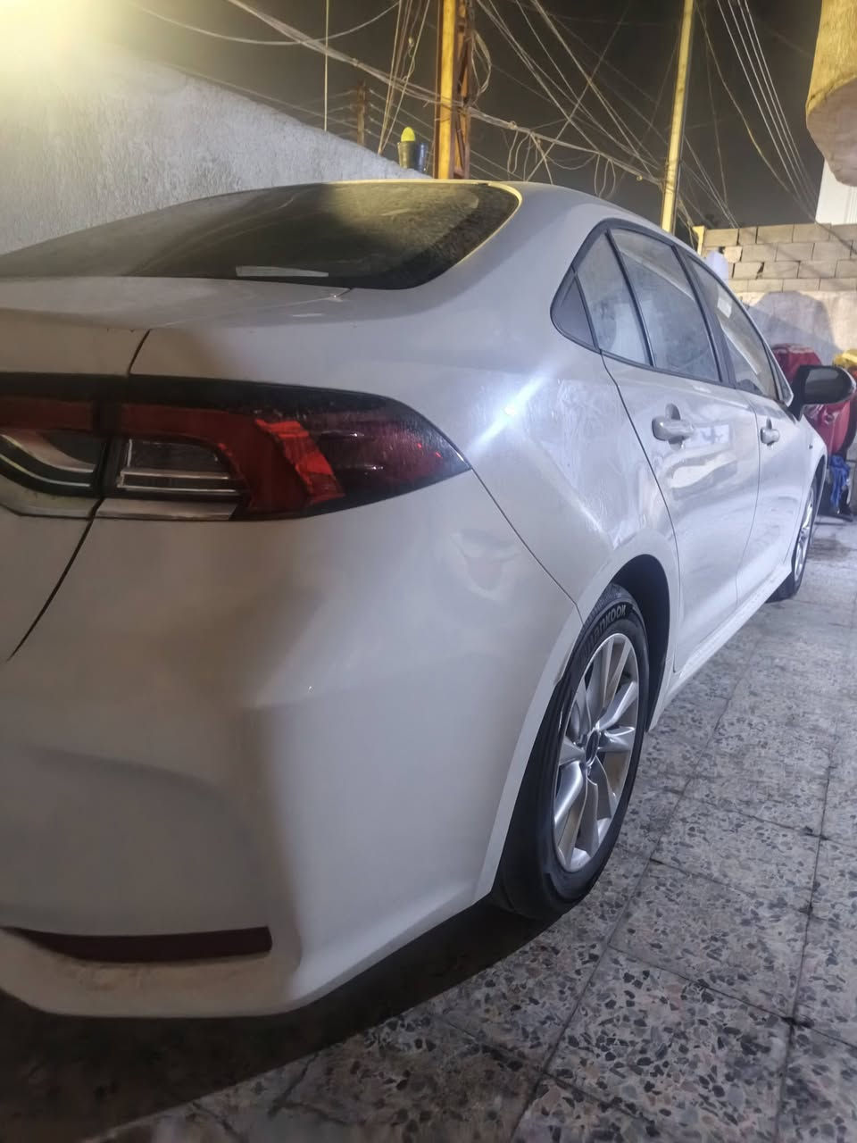 سلام عليكم  كوله مديل ٢٥ مال اقصاد بسمي أنه ساحبها مقترظ وكفيل بن عمي ترقم بصره تكلفت رقم ورقتين لياخذها فول مواصفات كلش مكاني بصره  لسعر ١٤١ ***********
