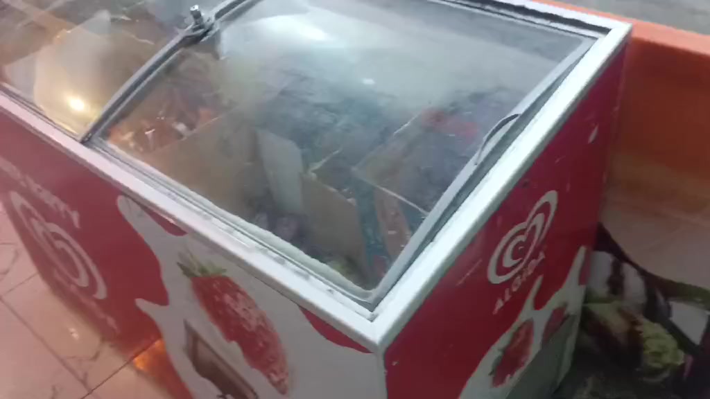 سلام عليكم
مجمدة طول متر و30 نضيفة وخير من الله تجي تفحص وتاخذها تبريد درجه اولا سعر275وبيهه مجال للطيبين الاتصال ‏‪0770 588 3203‬‏ وكل الهله بيكم احبتي عنوان الدبية الثانية قرب مدرسة الاطلال للبنين..... كل الهله ورمضان كريم
