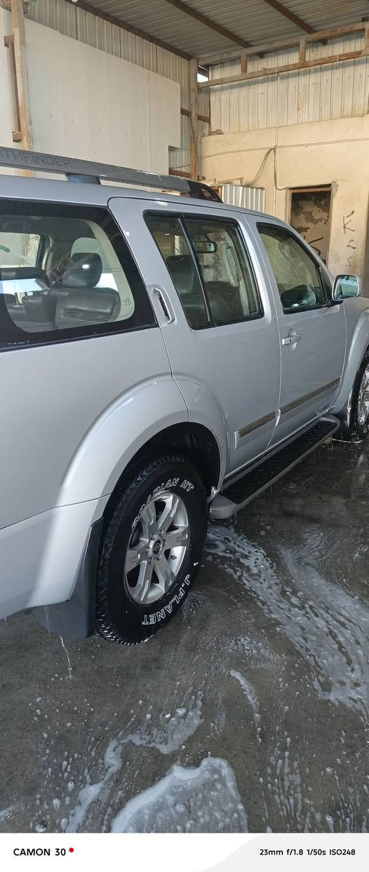 السلام عليكم من رخصة الإدارة نيسان باثفيندر وارد امريكي بيهه بنيد وجاملغ رقم بغداد دولي سبعة راكب ٣ قطع تبريد كشنات جلد كهربائي دشبول ارمادة موديل ٢٠١١ مراوح كهربائية إدامة كاملة مجاول فيت بم تخم ابلكات منظومة ماء زيتي بصمة محرك كير خير من الله باتري جديد بأسمي شخصيا المكان السماوة السعر ١١٠ وبيهه مجال


**إذا كنت صاحب هذا الإعلان وتريد حذفه لأي سبب، رجاءا أرسل رسالة إلى الدعم الفني**