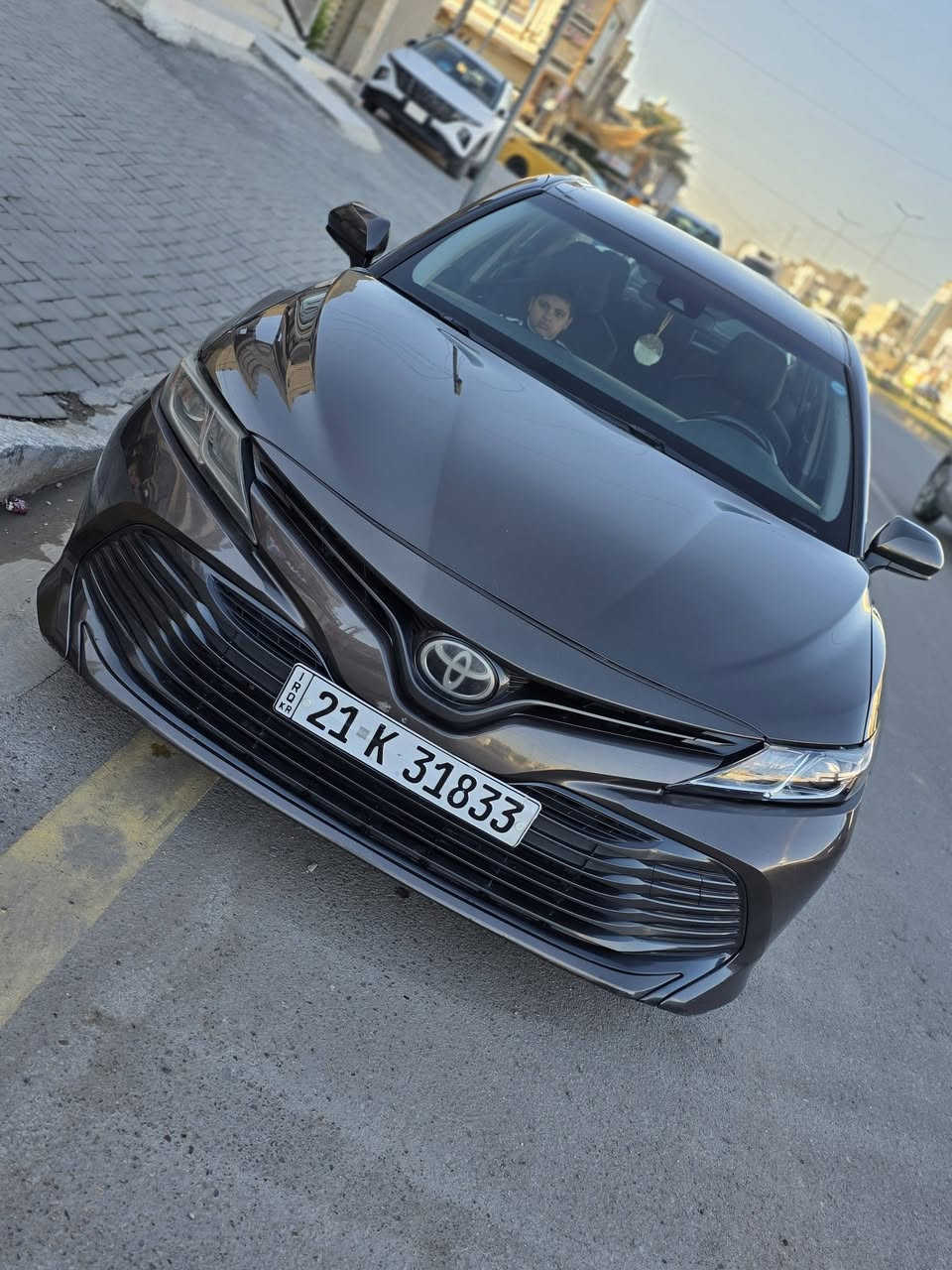 السلام عليكم كامري موديل ٢٠١٨ LE
ماشيه ١١٠ حادثه جاملغ ايمن وبدنه بدون دواخل بدون شواصي 

ولا ايرباك  طاك سياره خير من الله واحلى من صور مكاني بغداد
رقم سليمانيه بسمي 

***********
