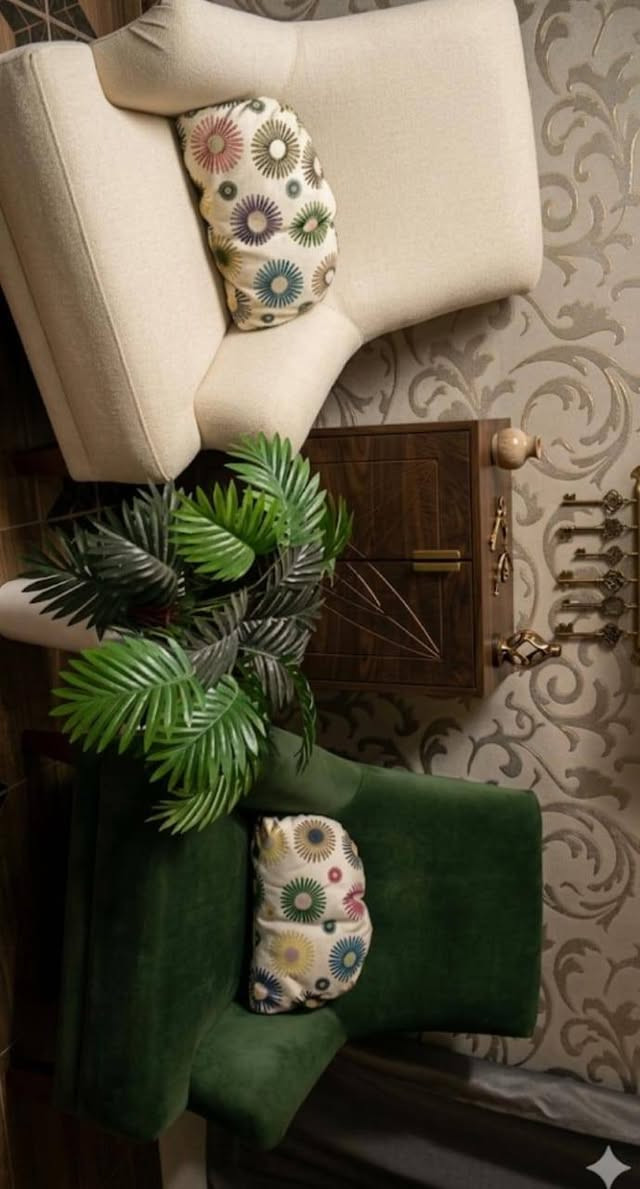 السلام عليكم متاح أغراض للبيع للاستفسار *********** الاسعار
كنتور ٣٠٠ الف
ثلاجه ٢٠٠ الف
براد ٥٠ الف قفل 
تخم ٢٥٠ الف  
بيهن  مجال بسيط
