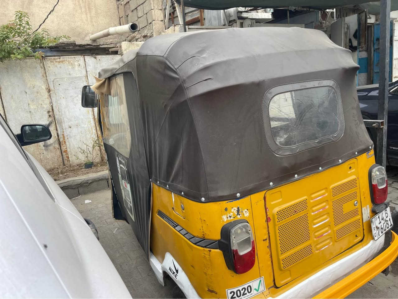 للبيع تكتك ٢٠١٩ رقم إنكليزي بصره جاهزه من كلشي *********** البصرة, العراق
