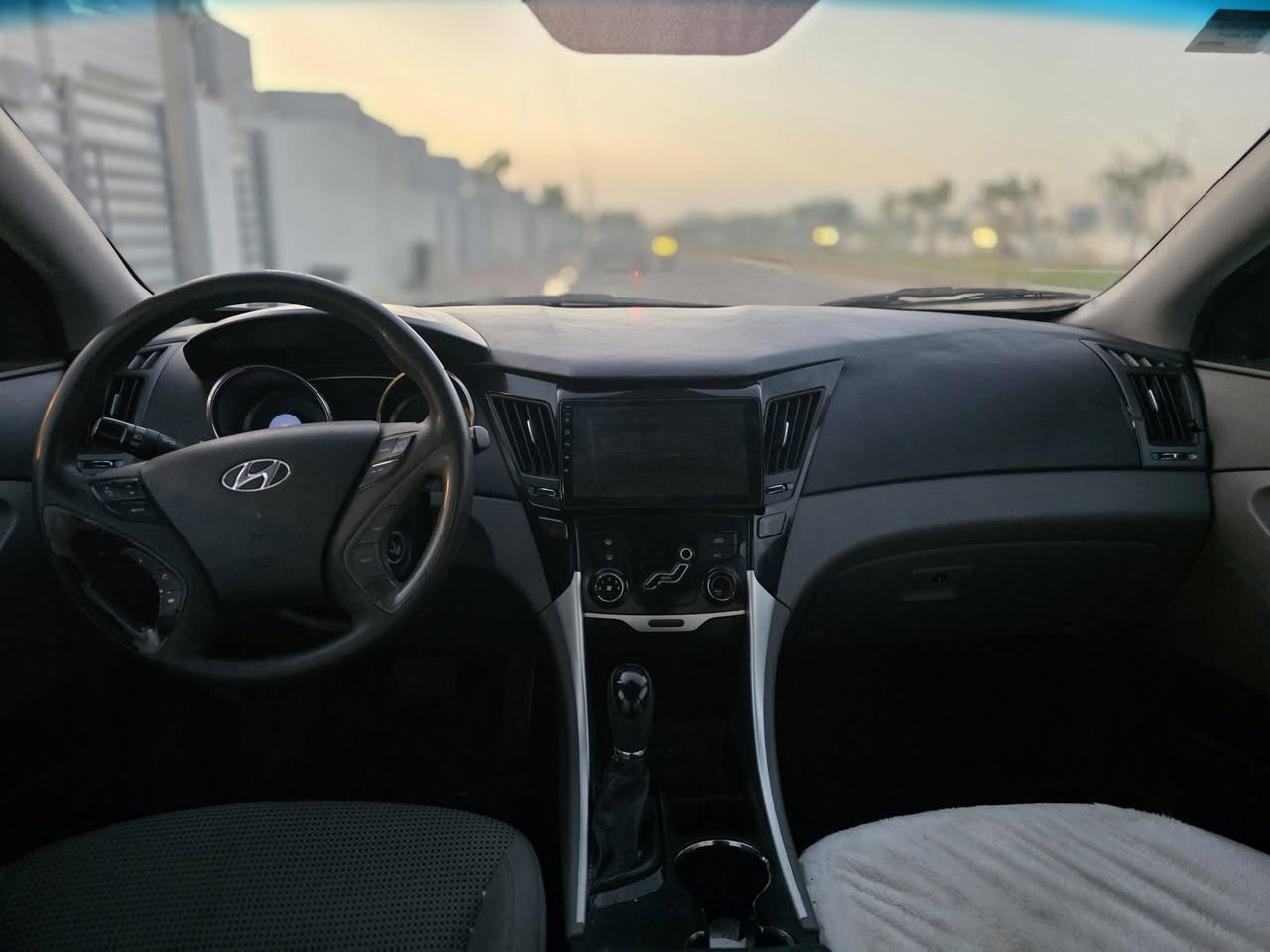 سۆناتای بڕاوە 2010
مەکینە 24ی بنزین 
جوان و خاوێن 
گۆڕینەوەش دەکەم بەشتێك بەدڵم بێت
شوێن کەلار
ژ..م ***********
