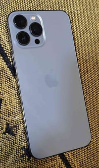 آيفون ١٣ برو ماكس • ٢٥٦ • بطارية ٨٦