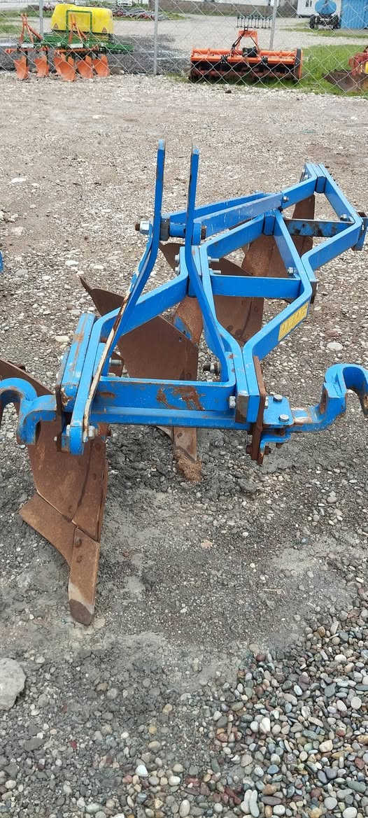 گاسن بوفروشتن ***********. ***********
