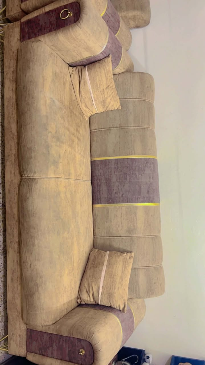 تخم تركي8 مقاعد نضيف مابي ضرر  سعره 400 مكاني بغداد الشعب


**إذا كنت صاحب هذا الإعلان وتريد حذفه لأي سبب، رجاءا أرسل رسالة إلى الدعم الفني**