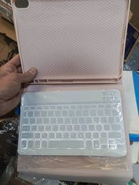 آيباد • كفر-كيبورد • ٥٠ قطعة