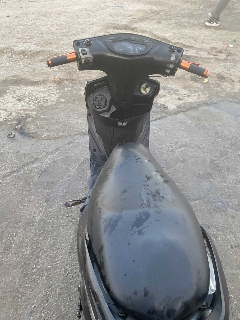 السلام عليكم للبيع دراجه ماكس ثعلب دراجه مكفوله كفاله عامه  تايرات جدد دهن جديد  راجز مال سلف يشكل قليل كلش مكاني بغداد الزعفرانية *********** اتصال او واتساب سعرها 350 وبيها مجال
