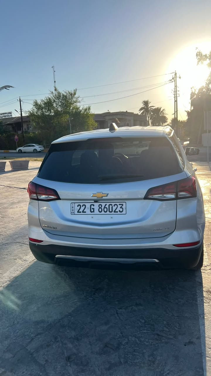 سلام عليكم …
شوفرليت ايكونكس موديل 2022 
فئه LT AWD
مرقم اربيل وكاملة بأسمي 
الضرر موضح في المنشور مع السونار 
مواصفات سياره ..
محرك 1500 تيربو  AWD فورويل 
رادار 360 
مثبت سرعه
محدد مسار 
بريك ذاتي 
تحذير على جامه الاماميه
كاميرا خلفية
ويل كب اصلي حجم 17 
مصابيح زينون اصل مع كشافات دعامية LED
بصمة باب
تحكم كهربائي متكامل لكشن السائق 
تحكم ستيرن جهتين مع تحكم الرادار
رادار للتنبيه من التصادم
نقطه عمياء
حساسات امامي و خلفي وجانبي  360 درجة 
شاشة كبيرة 
اندرويد اوتو و ابل كاربلاي بدون واير 
قطعتين تبريد 
السيارة نظييفة حييل مملعوب بيهة على وضع الشركة 
الممشى 41 مايل وليس كيلو متر 
الموقع بغداد الكاظمية
 للتواصل والاستفسار : ***********
غير متواجد على الفيس بوك
