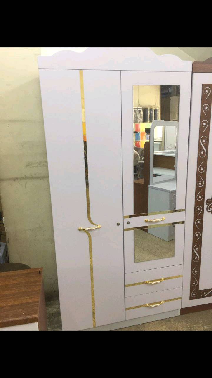 كنتور 4 باب السعر 270

كنتور 3 باب السعر 200

كنتور 2 باب السعر 165

سرير السعر 140
ميز تواليت السعر 120

توصيل داخل بغداد مجاني
اطراف 10
محافظات 25