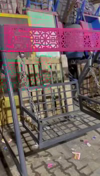 مرجوحة • جديدة غير مستخدمة • تحمل أوزان ثقيلة