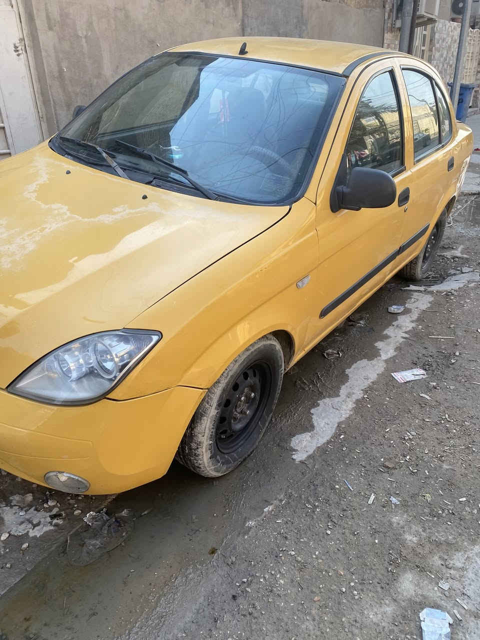 السلام عليكم طيبة 2016 للمراوس ب سمند دنا فقط 
طيبة 2016 سيارة حلوة نصبتها حلوة ما عوزها شي ومتعوب عليها مكفولة من الحادث والضربة رقمها بغداد الماني باسمي شخصيا تستلمها مصفرة هيئة وغرامات مكاني بغداد الرصافة سعرها 38 مراوس بسمند دنا 
هـ/ ***********
